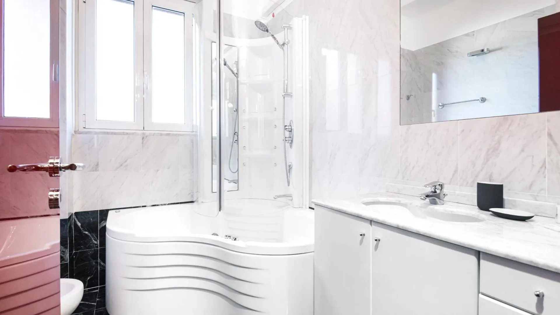Apartment Easylife - Classe E Charme Nel Cuore Della Citta Milan